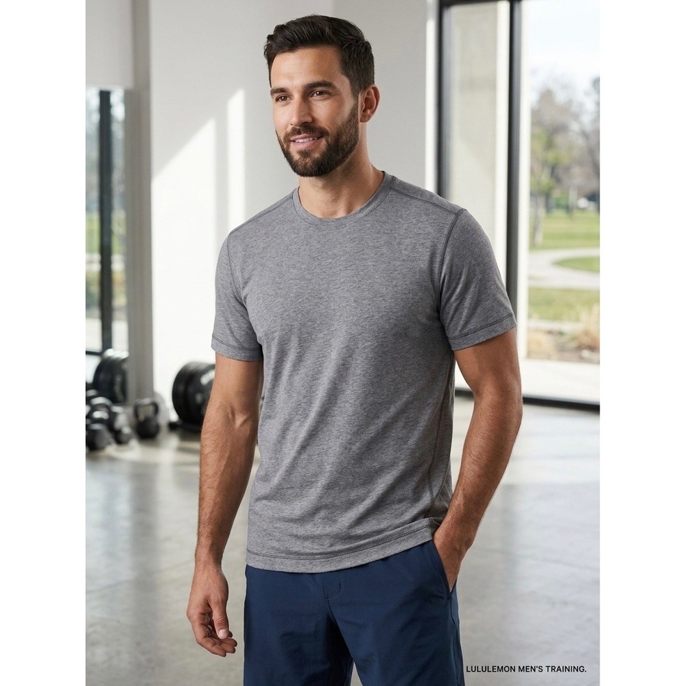 Lululemon Mens Metal Vent Tech Short Sleeve Training Shirt Heathered Grey Large